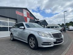 MERCEDES-BENZ E 300 E T-Modell E 300 CDI BlueEfficiency