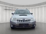 Subaru Forester 4x4*1.Hand*Panorama*Kamera*Scheckheft* - Subaru Forester aus 2011 mit Diesel-Antrieb