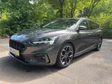 Ford Focus 2,0 EcoBlue 110kW ST-Line Turnier ST-Line - Ford Focus: 1.2
