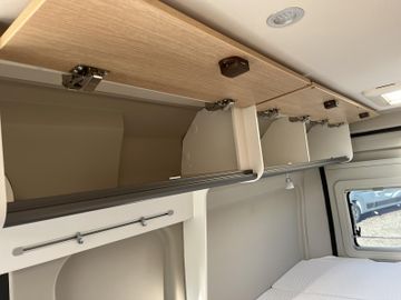 Sunlight Adventure Cliff 600 8G Safety ACC Solar Digital