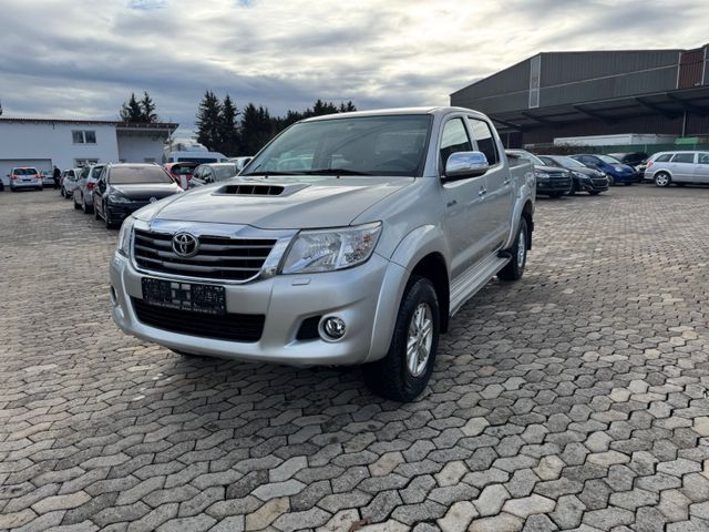 Toyota Hilux Double Cab Life 4x4