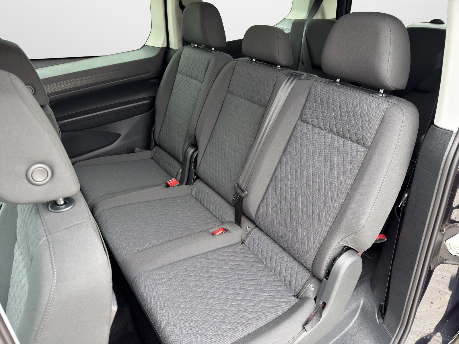 Volkswagen Caddy Maxi Life 1.5 TSI DSG Family  AHK Navi LED