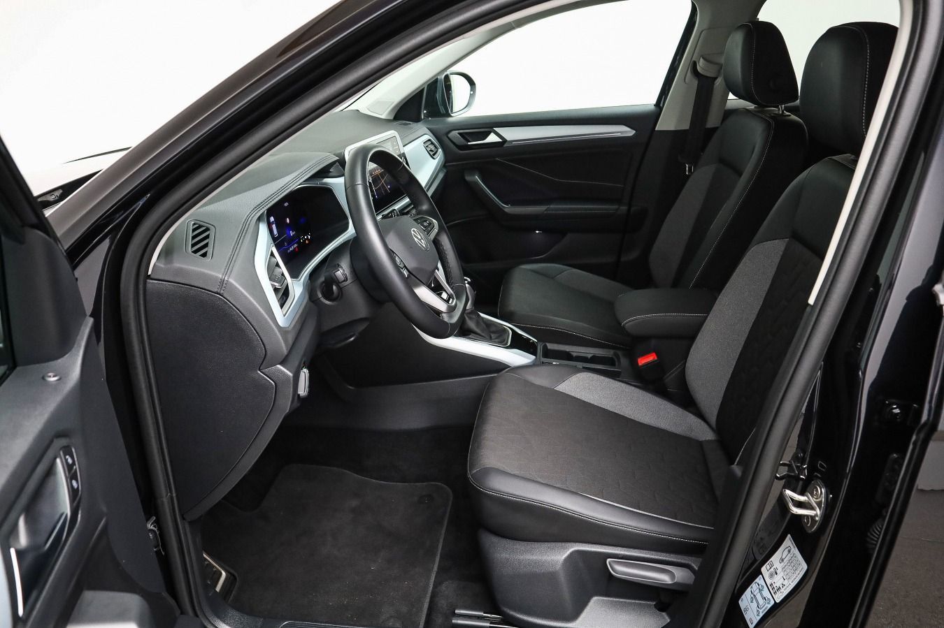 Volkswagen T-Roc - Bild 10