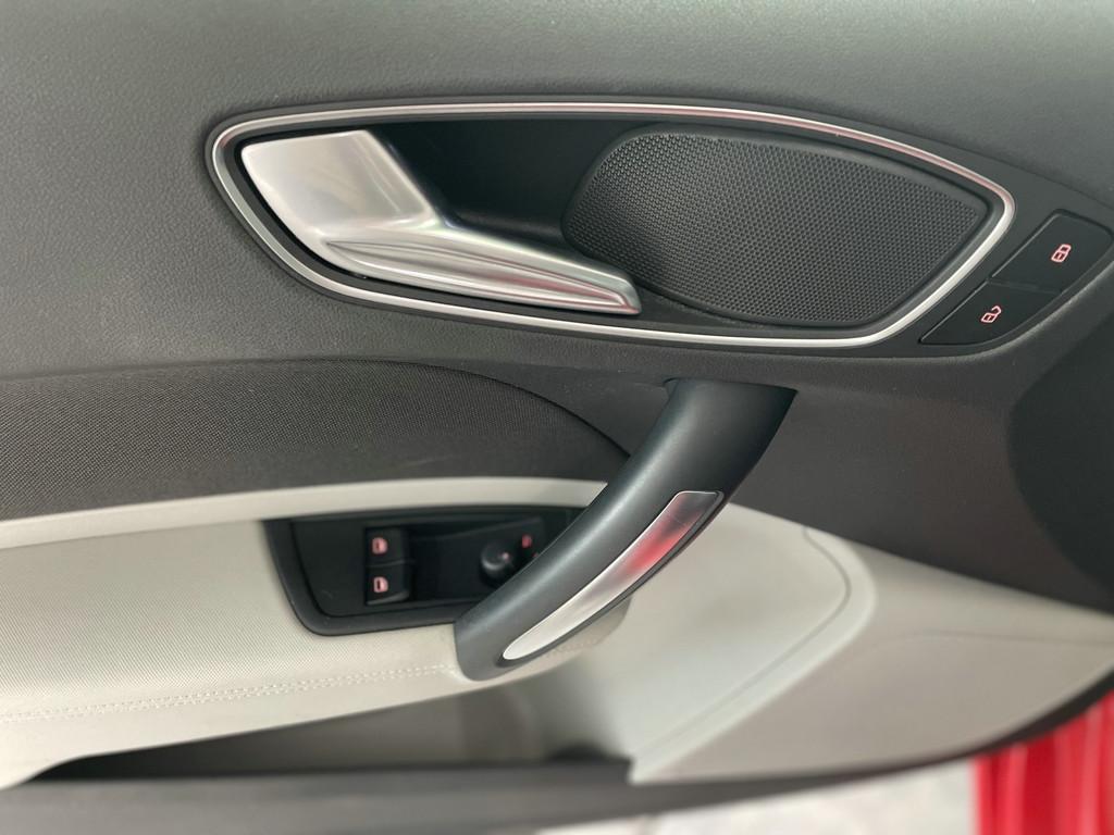 Audi A1 1.2 TFSI Ambition, Navi, Bi-Xenon, Sitzheiz.