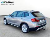 BMW X1  20i x-Line Navi+AHK+Leder+Pano+Bi-Xenon+BMW  - BMW X1 aus 2012 mit Benzin-Antrieb
