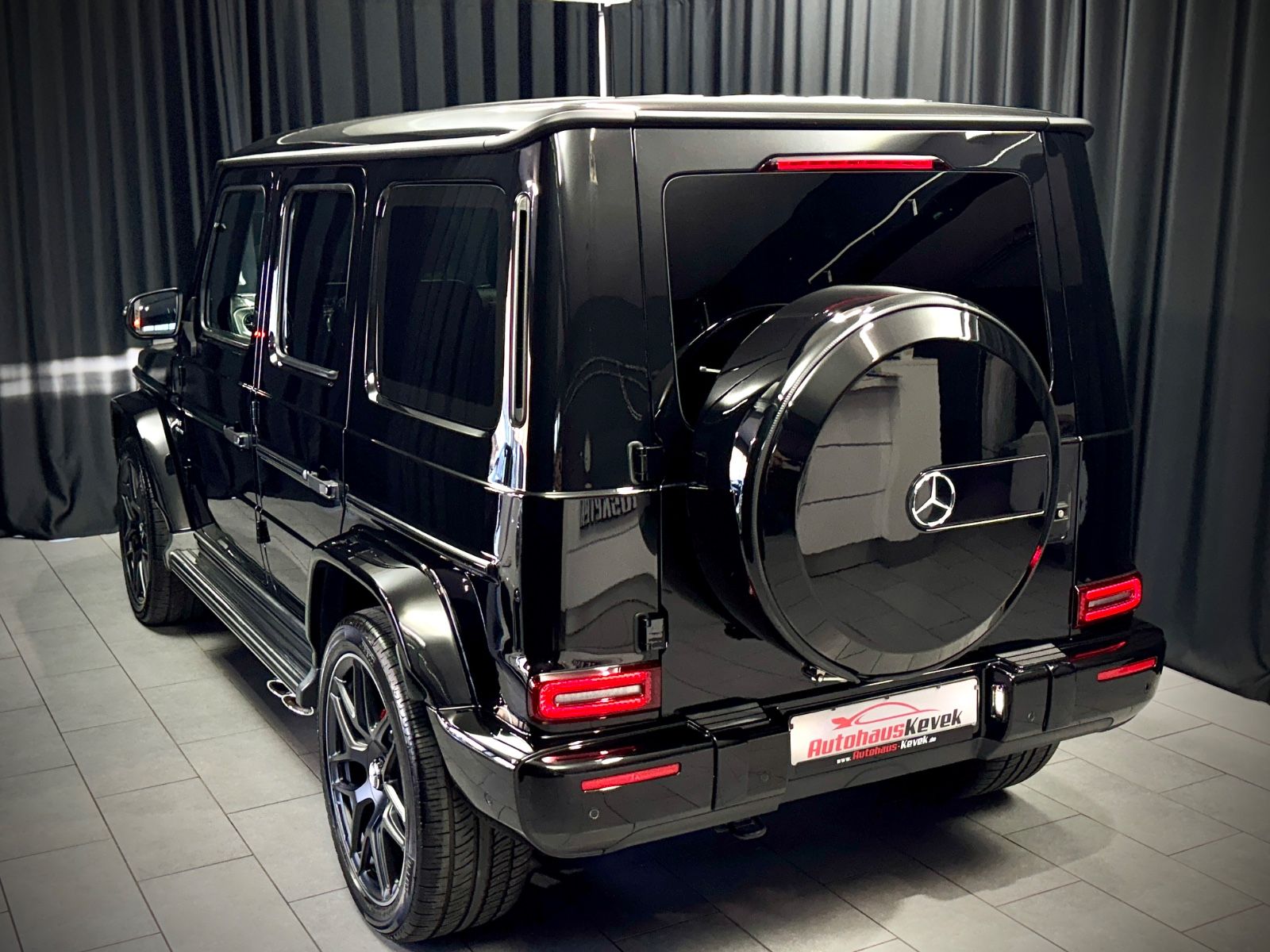 Fahrzeugabbildung Mercedes-Benz G 63 AMG|PERFORMANCE|MASSAGE|AMG-DRIVER|VOLL