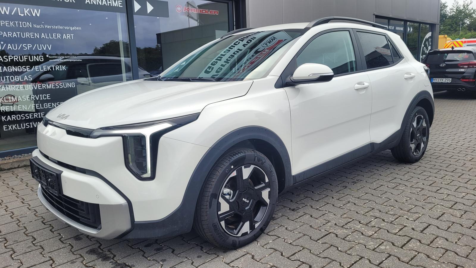 Kia Stonic AT*Navi*Shzg*Lhzg*PDCv+h*Cam*16Zoll*LED