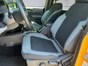 Ford Bronco - 11