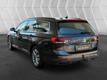 Volkswagen Passat Variant - 4