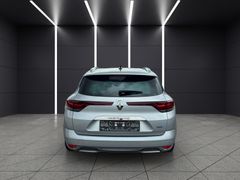 Renault Megane IV 1.6 E-TECH Plug-in 160 Grandtour