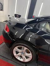 BMW Z4 sDrive23i - - BMW Z4 mit Benzin-Antrieb: Schwarz, Leder, Navigationssystem, Cabrio