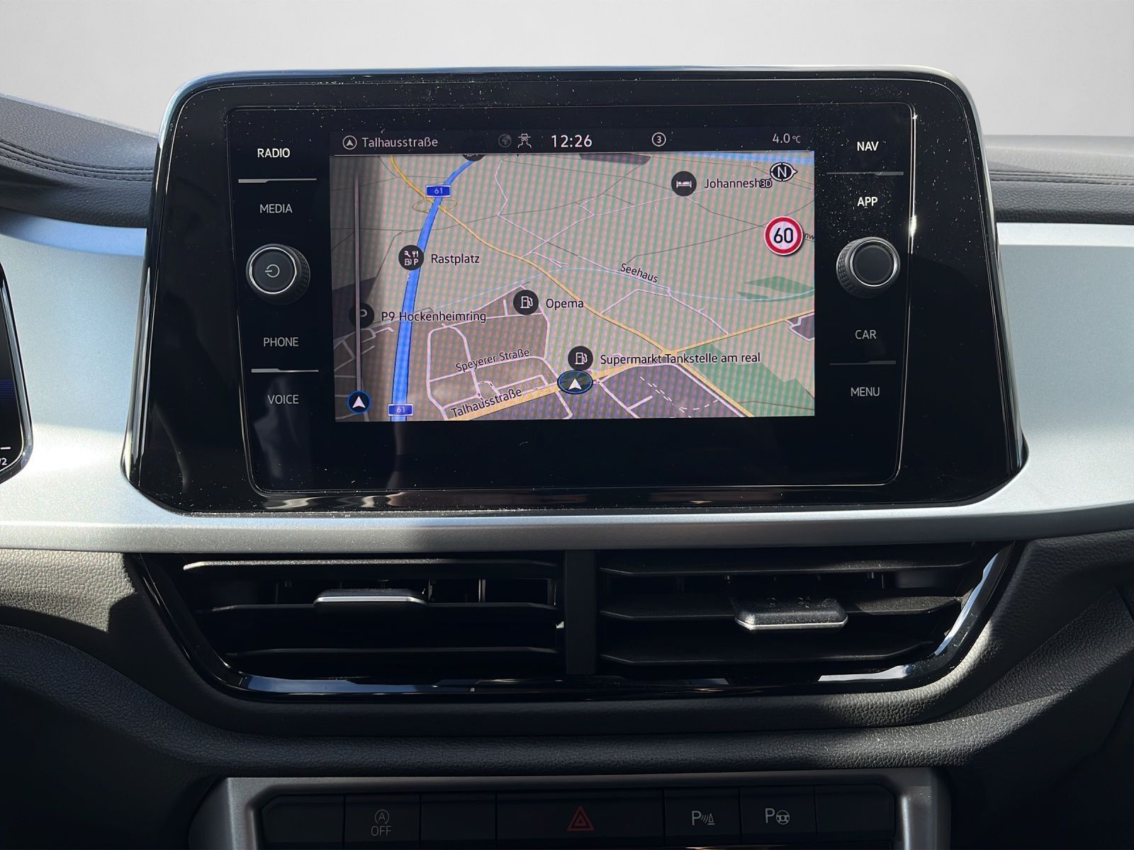 Volkswagen T-Roc - Bild 11