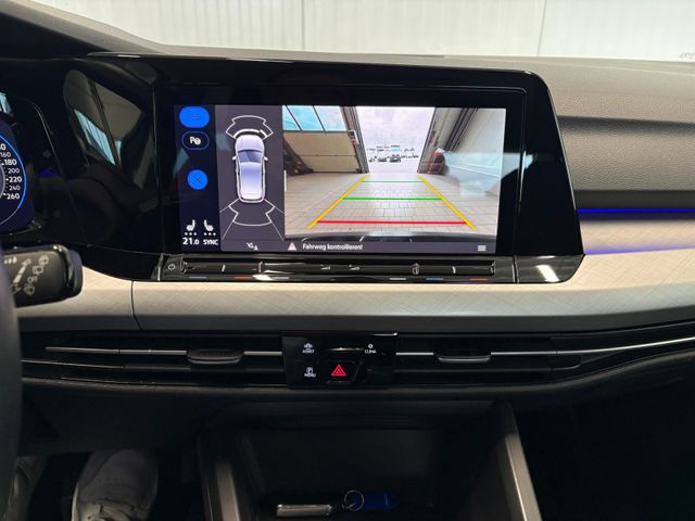 Golf VIII Life 2.0 TDI NAVI LED ACC RFK
