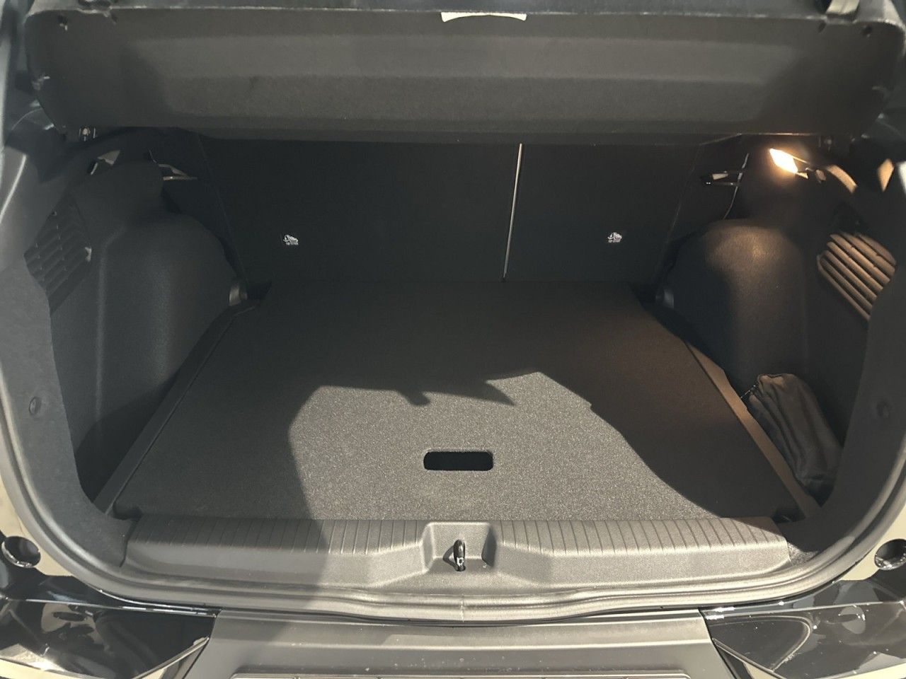 Fahrzeugabbildung Citroën C3 Aircross Turbo 100 PLUS