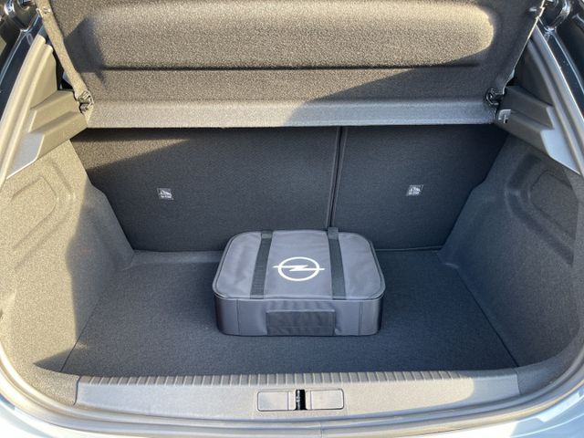 Corsa F GS LONG RANGE TECH-PAKET 11KW SHZ LHZ IN