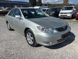 Toyota Camry * Klimaautomatik* - Toyota Camry mit Benzin-Antrieb: Limousine