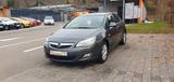Opel Astra J Lim. 5-trg.Edition*TÜV-NEU*KLIMA*SHZ*PDC - Opel Astra aus 2010: Edition