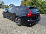Volvo V60 B5 AWD Geartronic R Design R Design - Volvo V60: Awd R Design