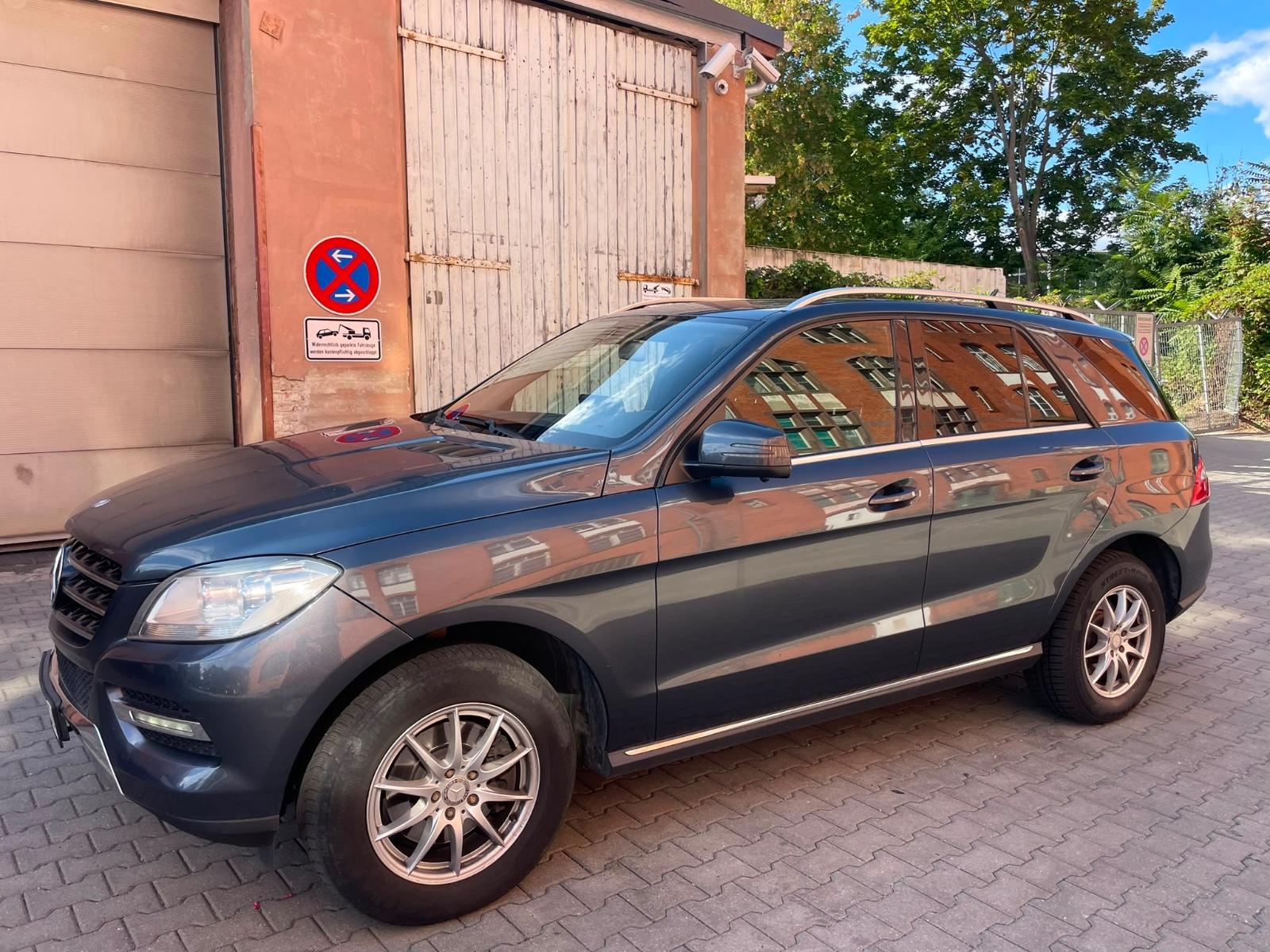 Mercedes-Benz ML 350 BlueTEC 4MATIC AMG Line