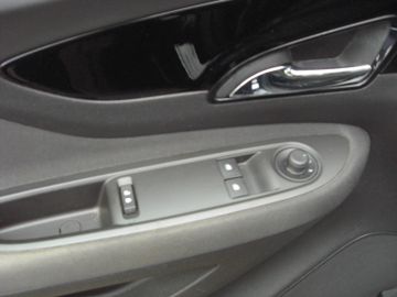 Opel Mokka - 10