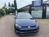Volkswagen Golf VII Lim. Sound 150PS Start-Stopp - Volkswagen Golf: 150 Ps