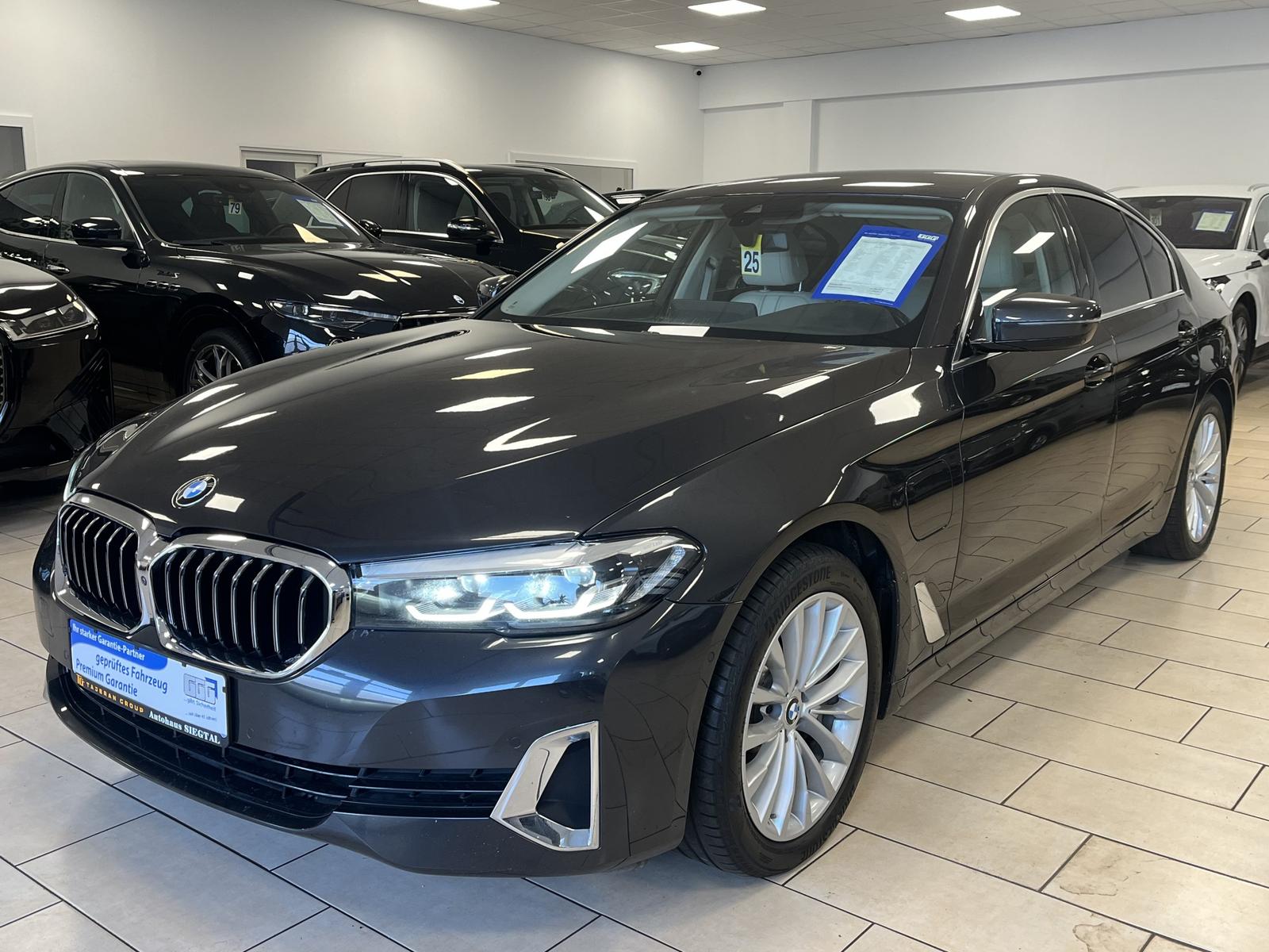 BMW 530 e Luxury Line*LED*360°Cam*Leder*Cockpit*Navi