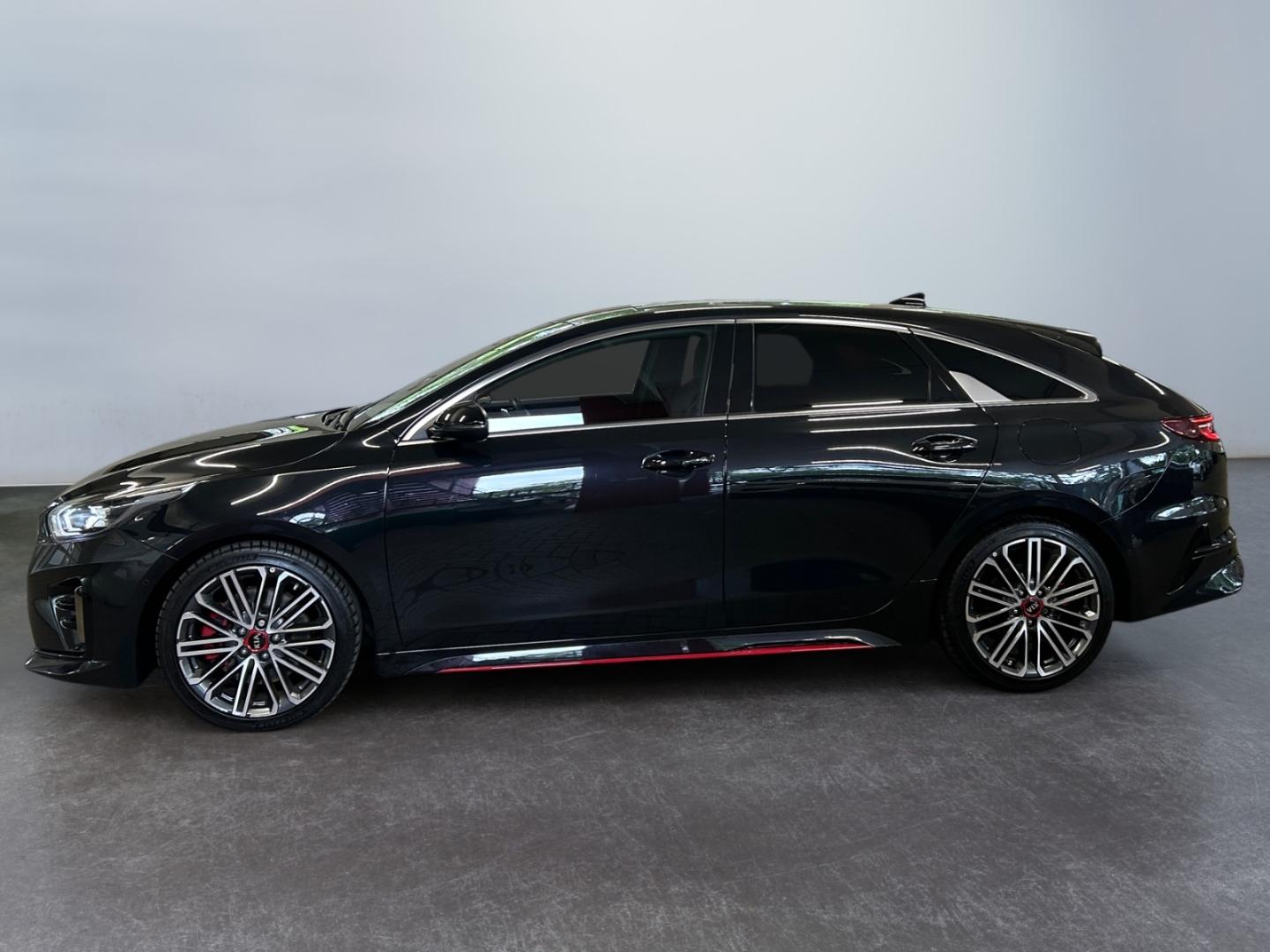Kia ProCeed 1.6 T-GDI GT *Digi CP*Navi*JBL*CAM*SHZ*