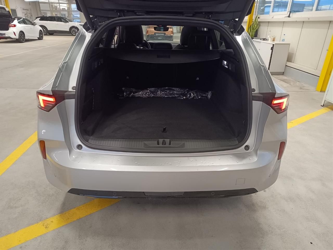 Fahrzeugabbildung Opel Astra L ST GS PlugInHybrid 133KW Automatik