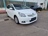 Toyota Verso Edition 1.6 L * 7 Sitzpläze *Panorama-Dach