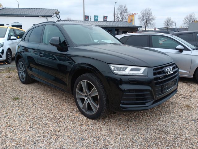 Audi Q5 S-line Voll  B Xenon Navi  B & O Soundsystem