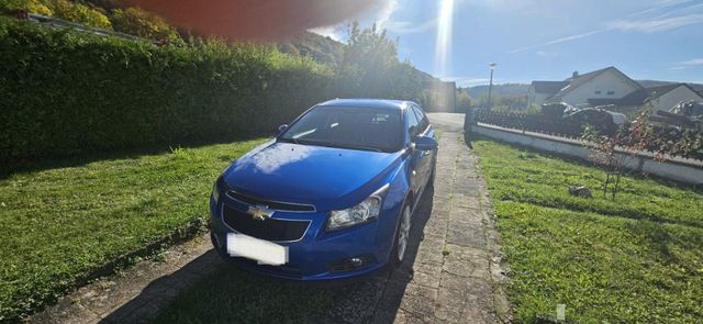 Chevrolet Auto Chevrolet Cruze 2.0