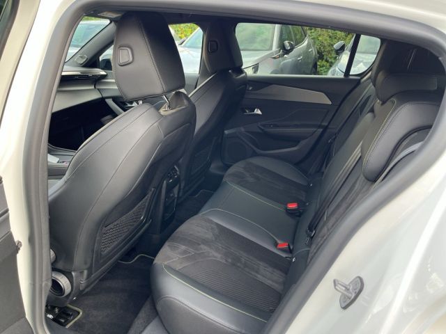 Peugeot 308 PureTech 130 EAT8 GT