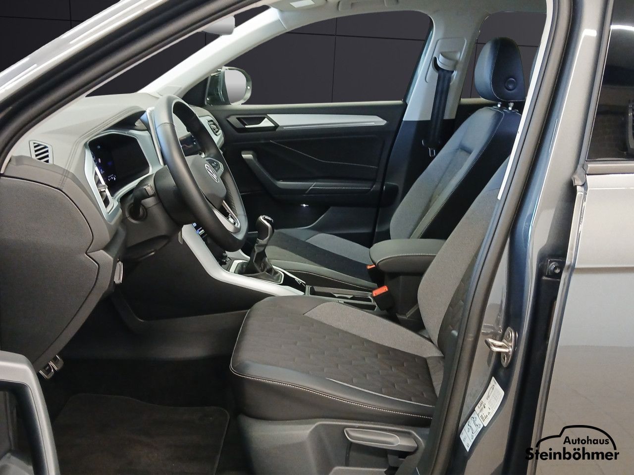 Volkswagen T-Roc - Bild 17