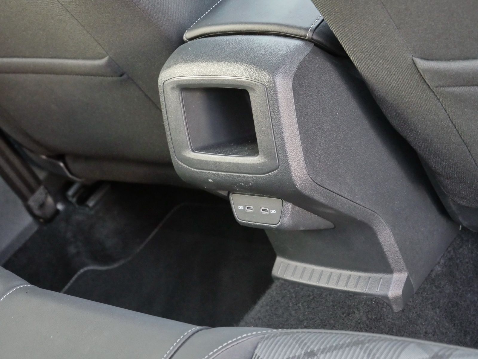 Volkswagen T-Cross - Bild 17