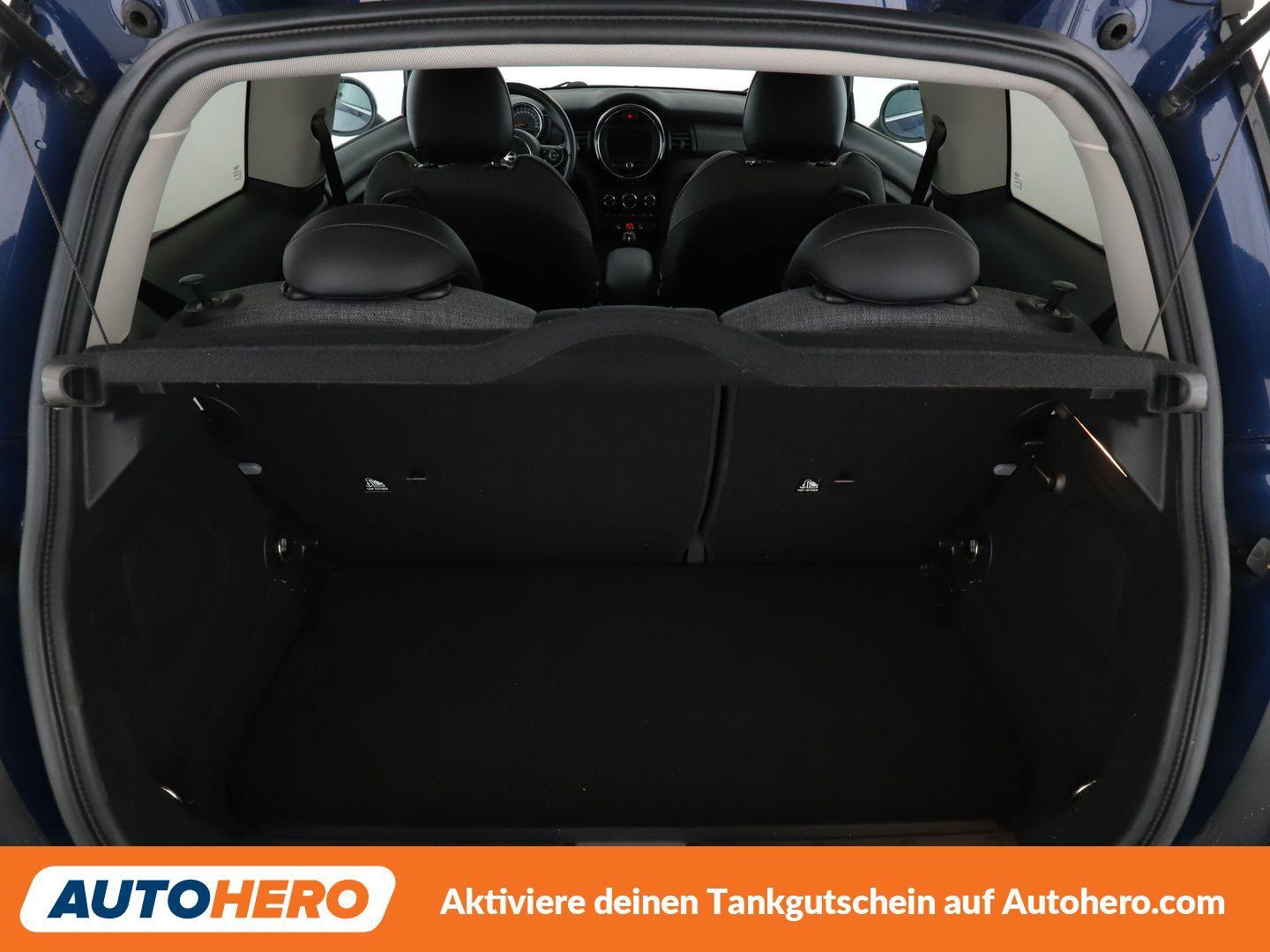 MINI Cooper *NAVI*LED*TEMPO*PDC*SHZ*KLIMA*