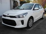 Kia Rio 1.2 Attract - Kia Rio Attract mit Benzin-Antrieb