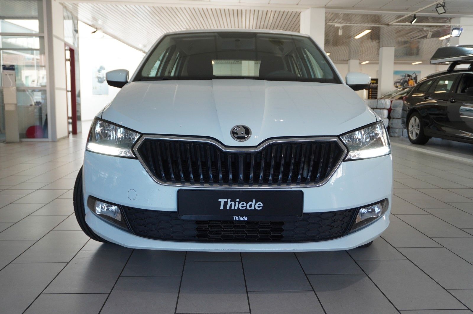 Fahrzeugabbildung SKODA Fabia 1.0 TSI COMBI COOL PLUS LED/SHZ/PDC/DAB+
