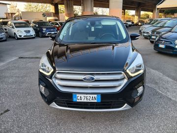 Ford Kuga - 2