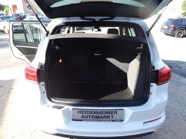 Fahrzeugabbildung Volkswagen Tiguan/R-Line/4Motion/AHK/Pano/Navi/Xenon/57.500
