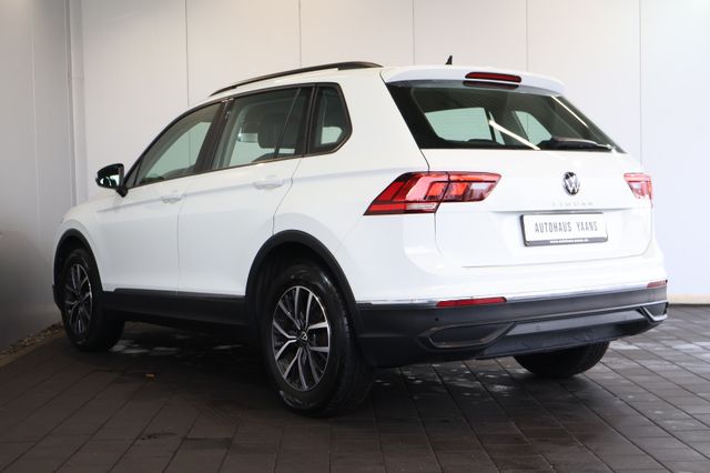 Volkswagen Tiguan 1.5 TSI Life ACC+LANE+LED+CARPLAY