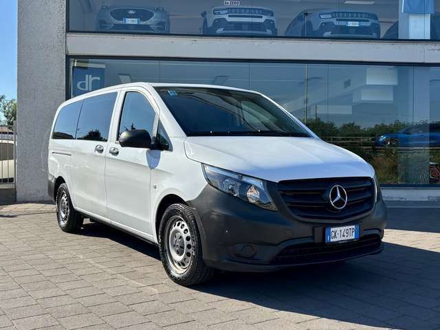 Image of Mercedes-Benz Vito