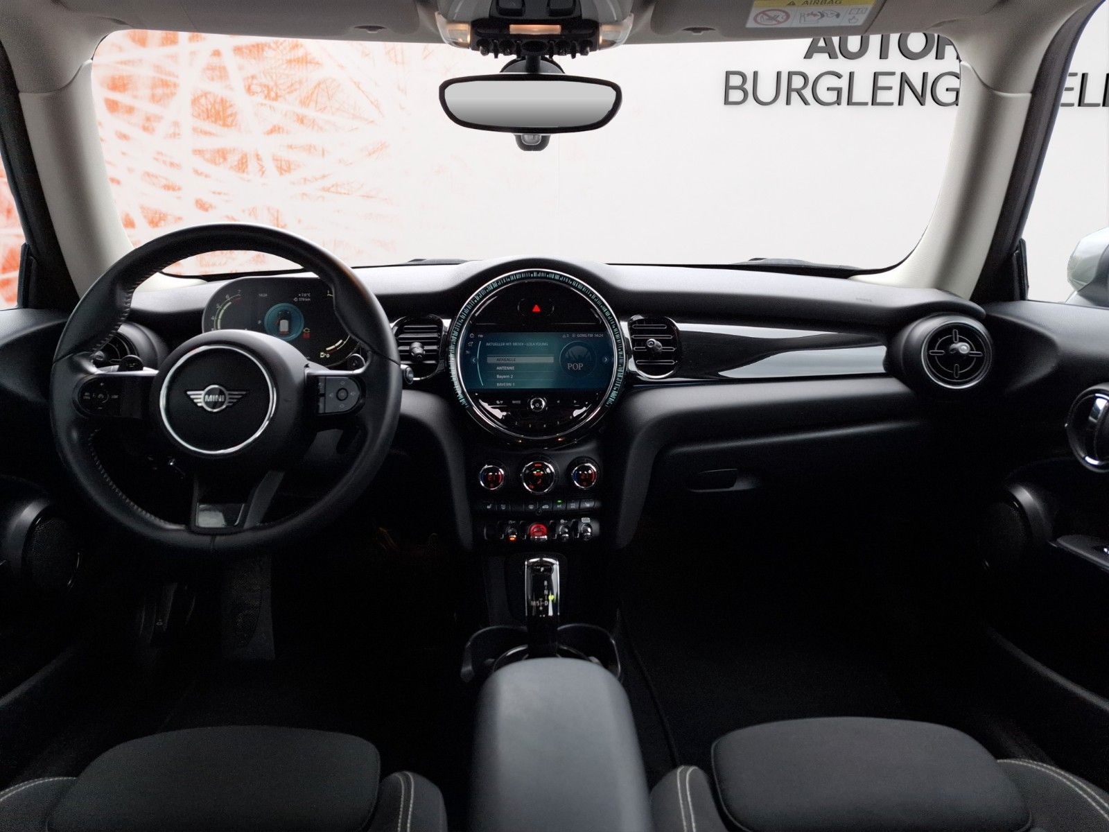 Fahrzeugabbildung MINI COOPER S Mini 3-trg. Cooper S Essential Trim