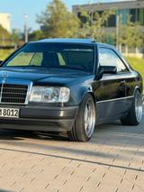 Mercedes-Benz Mercedes c124 300 ce - Mercedes-Benz 300: Coupe, 300ce