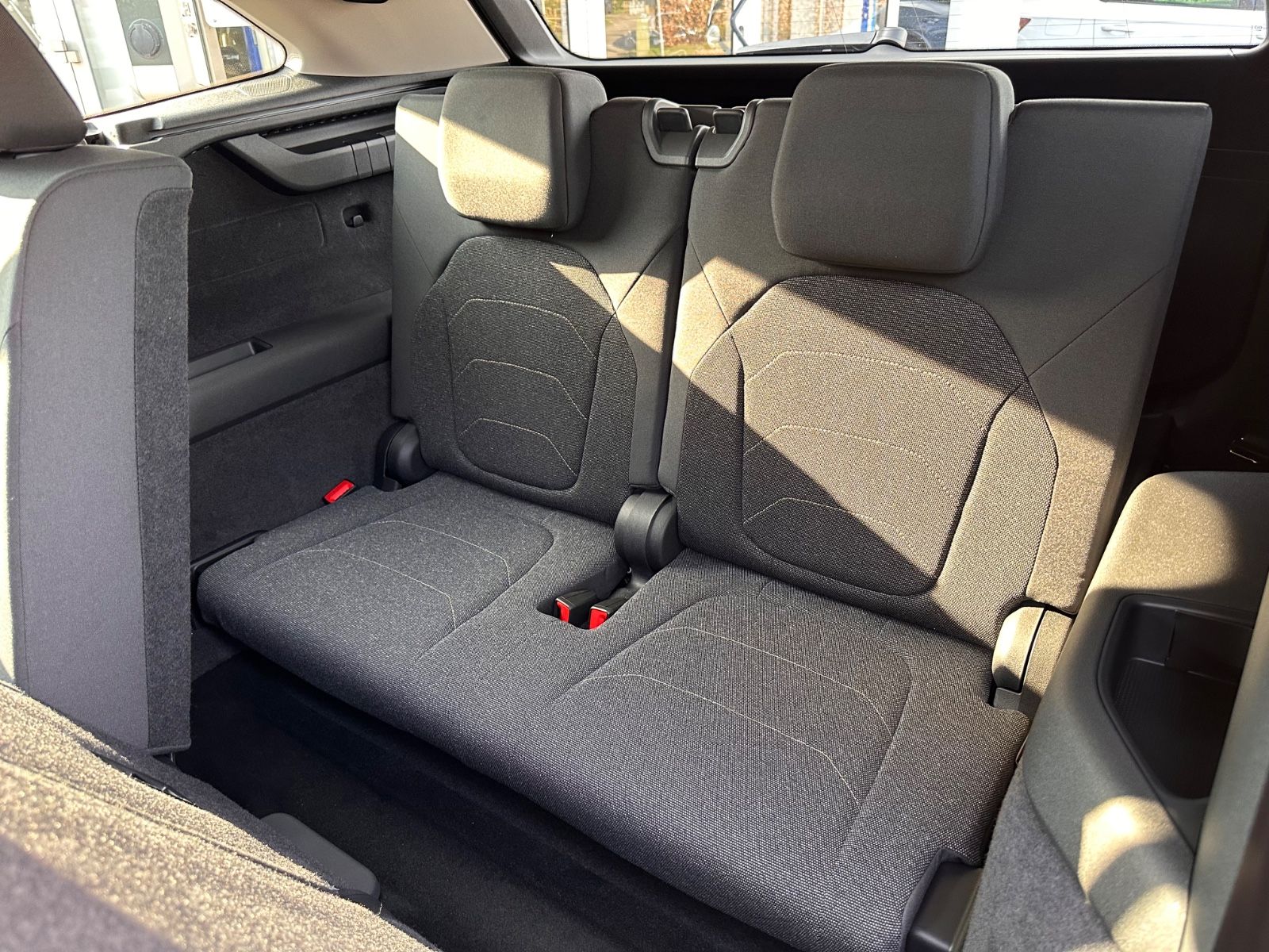 Fahrzeugabbildung SKODA Kodiaq 1.5 eTSI Selection DSG ACC/LED/PDC/SHZ