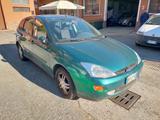 Ford Focus 1.6 16v Ghia - gebrauchte Ford Focus aus dem Jahr 2000