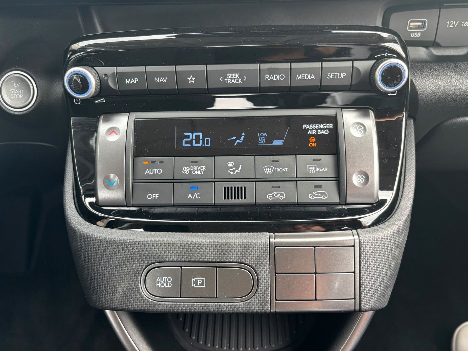Hyundai INSTER – Bild 21