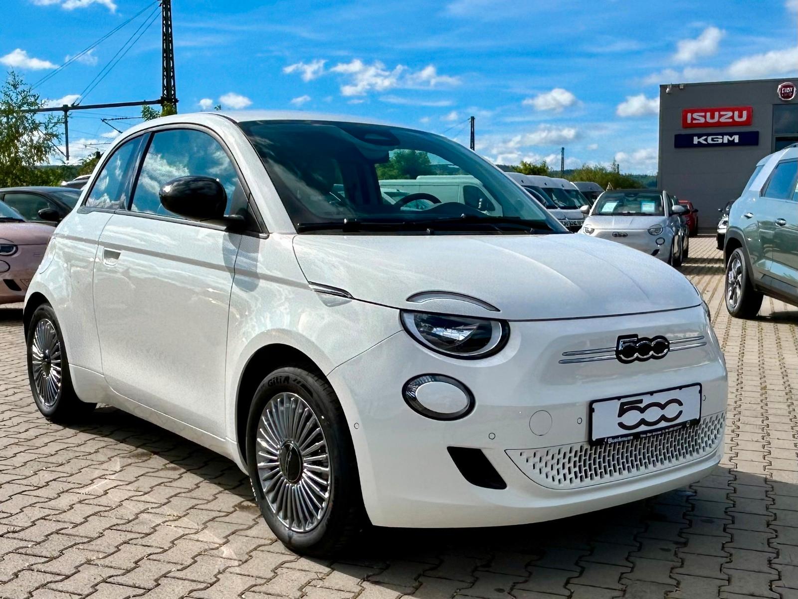 Fiat 500e ICON Limousine 42 kWh inkl. Komfort-Paket