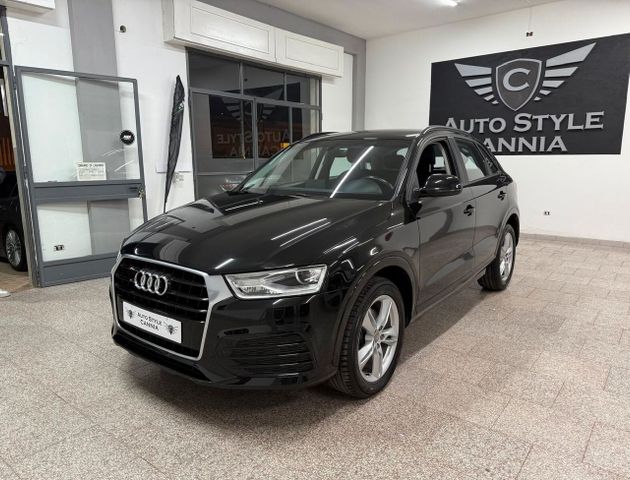 Audi Q3 2.0 TDI 120 CV S line