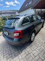 Skoda Octavia 1.6 TDI Style Combi Style - Skoda Octavia mit Diesel-Antrieb: 1.6