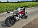 MV Agusta 800 Brutale - MV AGUSTA 800 BRUTALE